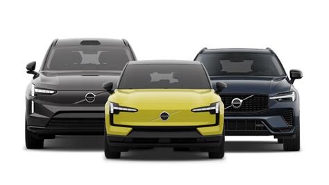 Tematinė nuotrauka: „Volvo“ automobiliai kelyje arba gamykloje