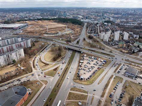 pėsčiųjų perėja miesto gatvėje