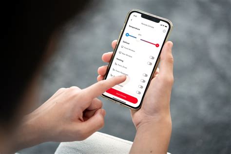 Schema: nuotolinio automobilio valdymo funkcijos per MyToyota programėlę