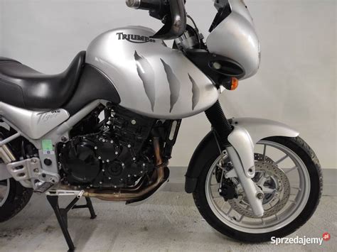 Triumph Tiger 955i važiuoklės ir pakabos schema