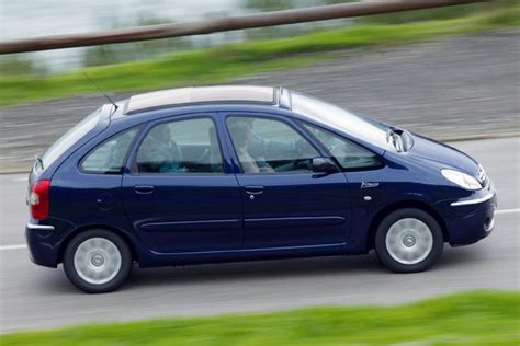 Schematinis galinio tilto vaizdas Citroen Xsara Picasso