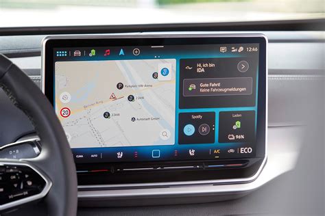 An illustration showing the integration module hidden behind a car's dashboard, connecting to the original infotainment system