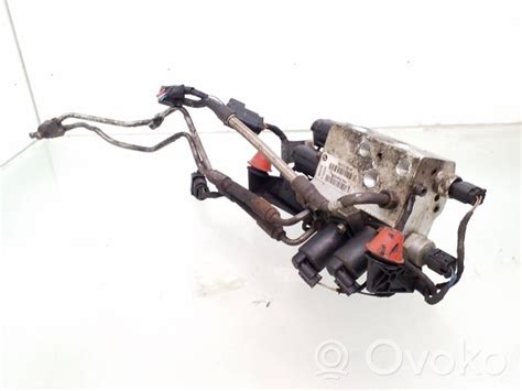 Nuotėkiai iš hidraulinių žarnelių prie BMW E60 aktyvaus stabilizatoriaus