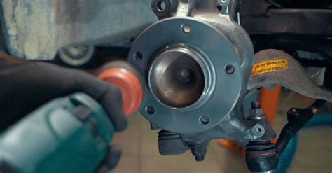 Galinės ašies stabdžių sistemos vaizdas automobilyje Opel Astra G