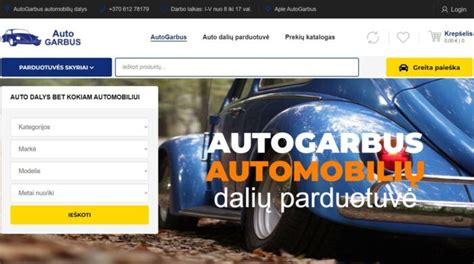 Nuotrauka su Garliavos gatvės vaizdu, kurioje matomas automobilių dalių parduotuvės ženklas