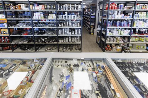 Autodalių parduotuvė Vilkpėdės gatvėje