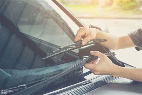 Nuotrauka: automobilio valytuvų priežiūra