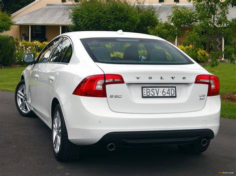 Infografika: Volvo S60 D5 specifikacijos