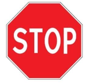 Pirmumo kelio ženklo „Stop“ (Nr. 204) pavyzdys