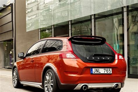 Volvo modelių populiarumo grafikas Lietuvoje