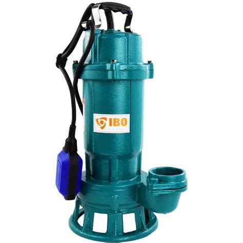 netinkamai veikiantis vandens siurblys su nutekėjimo žymėmis