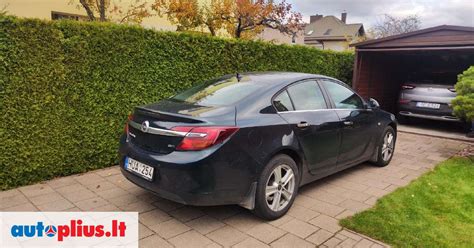 Pirmosios kartos Opel Insignia modelių gamos (sedanas, universalas, hečbekas) palyginamoji schema