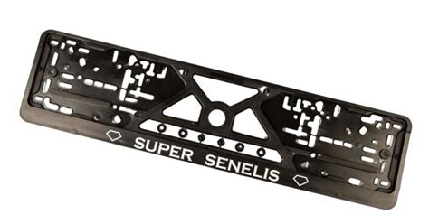 Demonstracija, kaip atrodo automobilio numerio laikiklis Plexiclick® su integruota numerio plokštele
