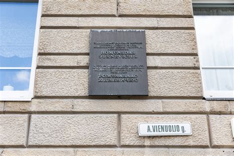 Atminimo lentos, skirtos Napoleono žygiui Trakuose, nuotrauka
