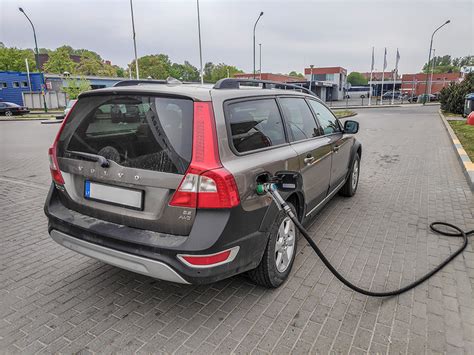 Automobilio su dujų įranga bendras vaizdas