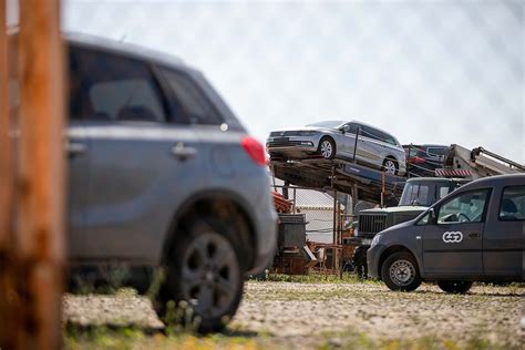Infografika: tikrinimo sąrašas prieš įsigyjant naudotą automobilį Jonavoje