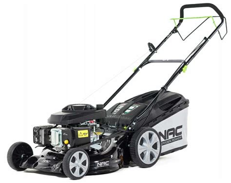 Benzininė vejapjovė su plačiu pjovimo plotu