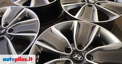 Plieninių ir lengvojo lydinio ratlankių palyginimas su Hyundai i10
