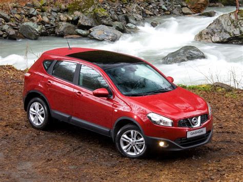 Nissan Qashqai pirmos kartos automobilio iliustracija