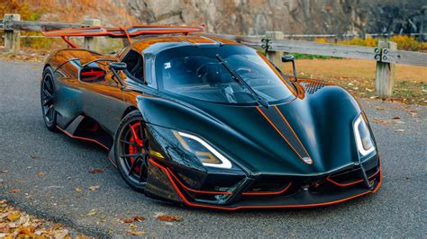 Techninė „SSC Tuatara“ aerodinamikos ir variklio schema