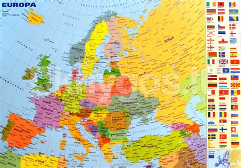 Europos žemėlapis su kelių mokesčių sistemų tipais ir spalviniais kodais