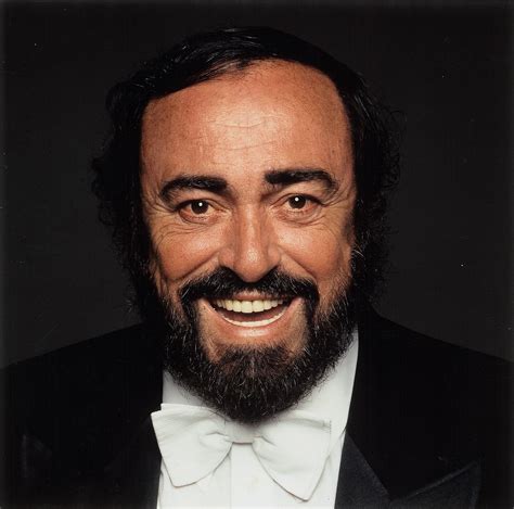Luciano Pavarotti jaunystėje