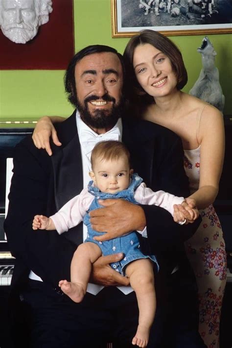 Luciano Pavarotti su šeima