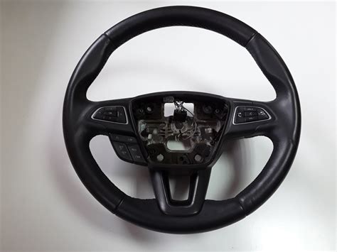 Ford Mondeo 2010 vairas su kruizo kontrolės mygtukais