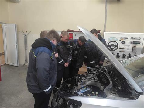 Mokymo poligono, kuriame vyksta krautuvų vairavimo praktiniai užsiėmimai, nuotrauka