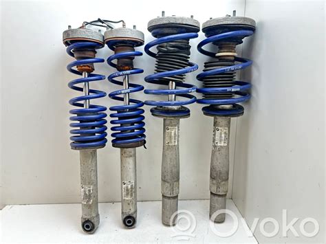 Diagrama, iliustruojanti spyruoklių ir amortizatorių sąveiką automobilio pakaboje