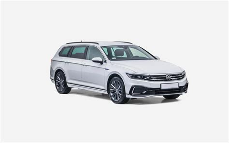 Volkswagen Passat didelė bagažinė, rodanti universalumą