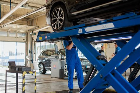 Nuotrauka: Automobilio techninė apžiūra servise