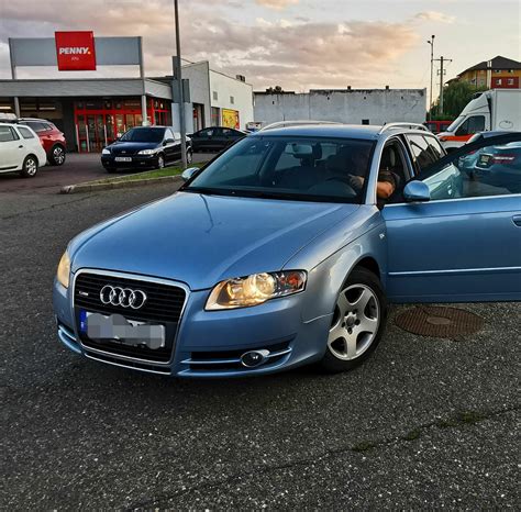 Audi A4 (B7 8E) variklio skyriaus nuotrauka