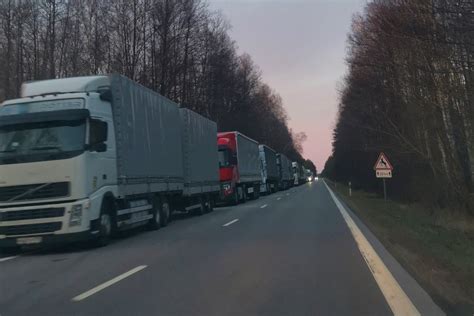 Vizualizacija: schema, iliustruojanti standartinio pasienio punkto etapus