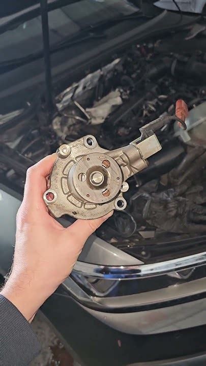 Vandens siurblio gedimas „Mercedes-Benz GLK“