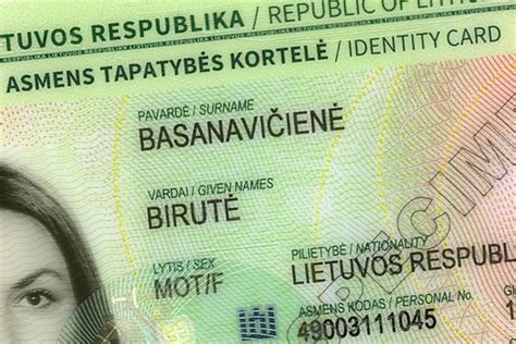 Dokumentų sąrašo ar asmens tapatybės dokumento iliustracija