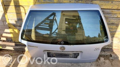 Nuotrauka: Pažeisti laidai ties bagažinės vyriais (Passat B5)