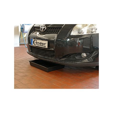 Autoserviso grindų skysčių surinkimo sistema ir sandari danga