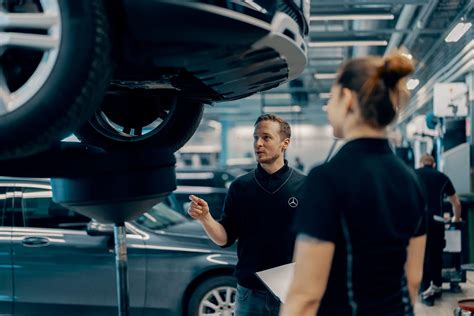 Profesionalus Mercedes-Benz automobilio techninis aptarnavimas ir diagnostika servise