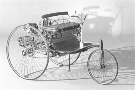 Pirmasis automobilis Mercedes-35hp
