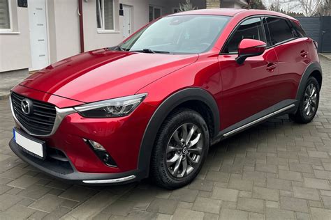 Mazda CX-3 interjero nuotrauka su prietaisų skydeliu