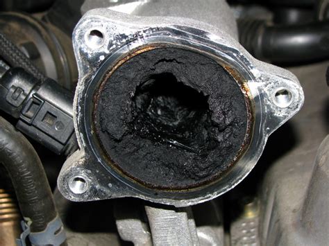 automobilio variklio diagnostika, parodanti EGR vožtuvo būklę
