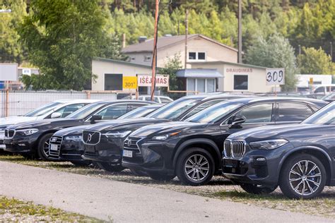 Infografika: Populiariausi Vokietijos automobilių portalai ir jų skelbimų kiekis
