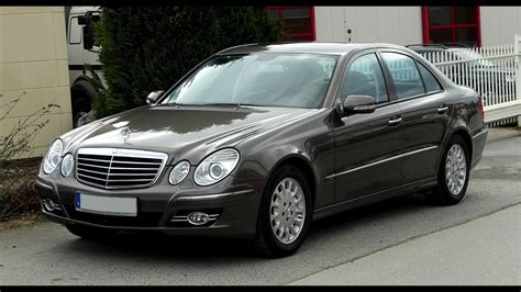 Mercedes-Benz W211 (E-Class) common rust spots diagram