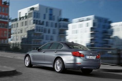 Naujausias BMW 5 serijos sedanas