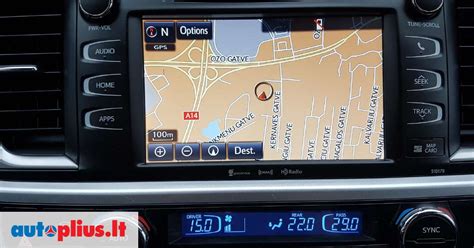 infografikas, padedantis atpažinti skirtingas Lexus navigacijos kartas (Generation 2, 3, 4, 5)