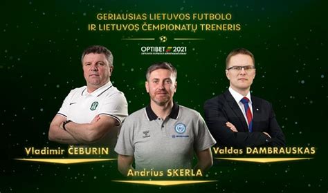 Tematinė nuotrauka: futbolo žaidėjas daro pražangą, teisėjas švilpia