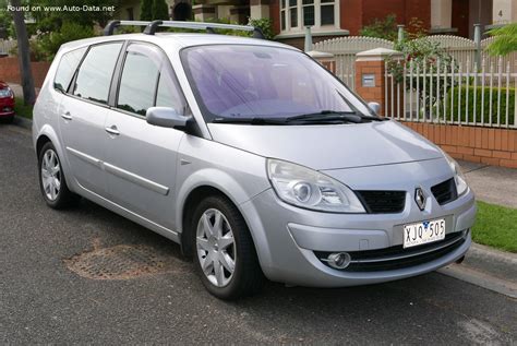Renault Scenic II (2006 m.) salonas