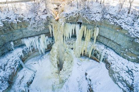 Krimlio kriokliai - pavasarinis tyvuliavimas ir žiemos ledynai