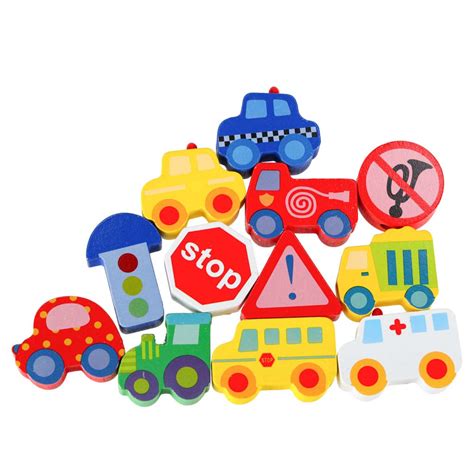 Paveikslėlis su skirtingų kategorijų transporto priemonėmis
